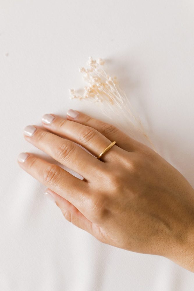 Anillo PURE GOLD-ALMAROSS
