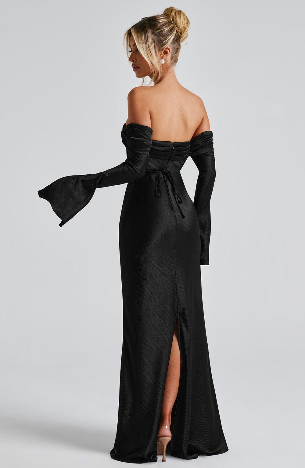 Vestido de hombros Selene - ALMAROSS